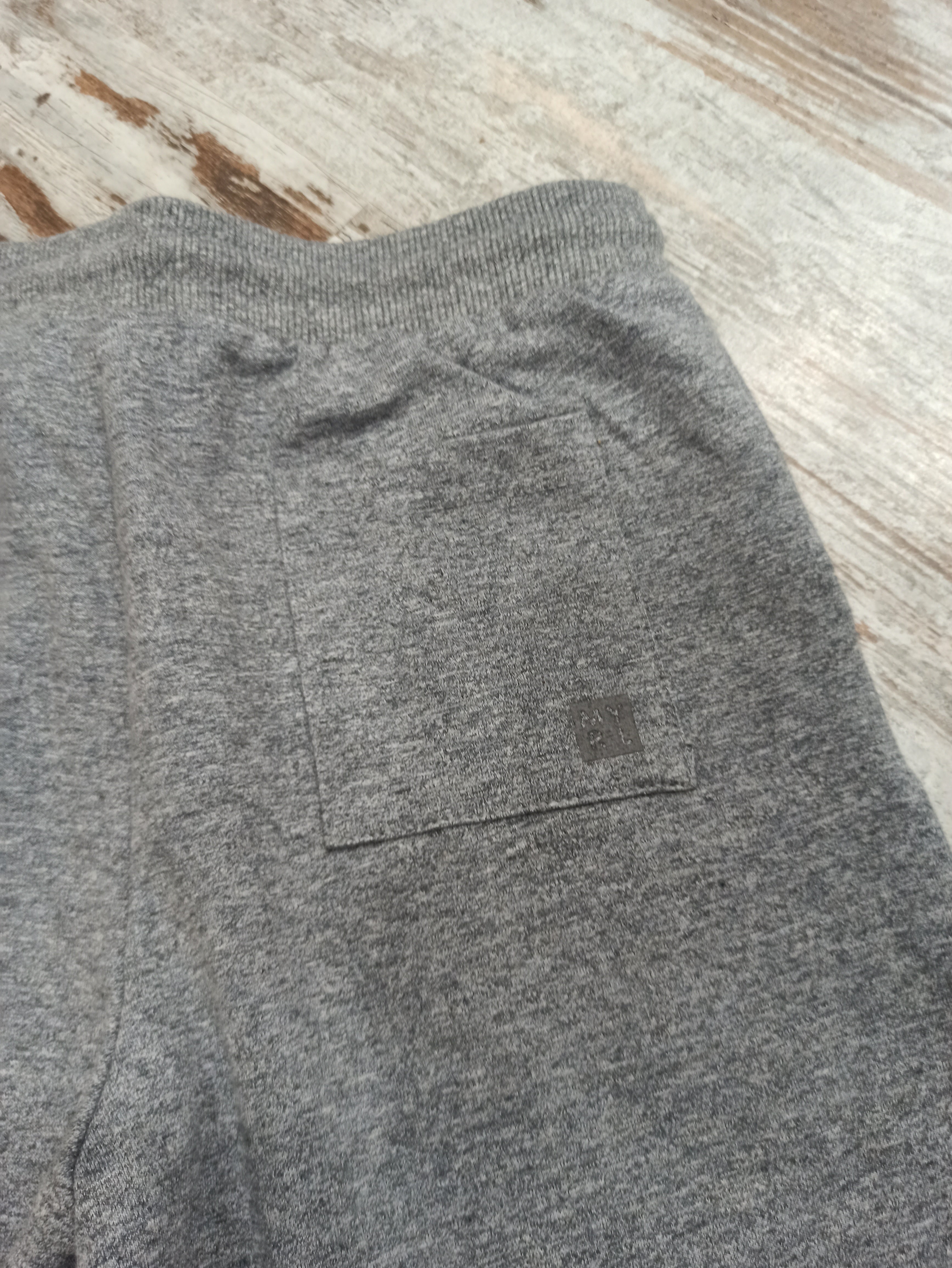 Bermuda gris