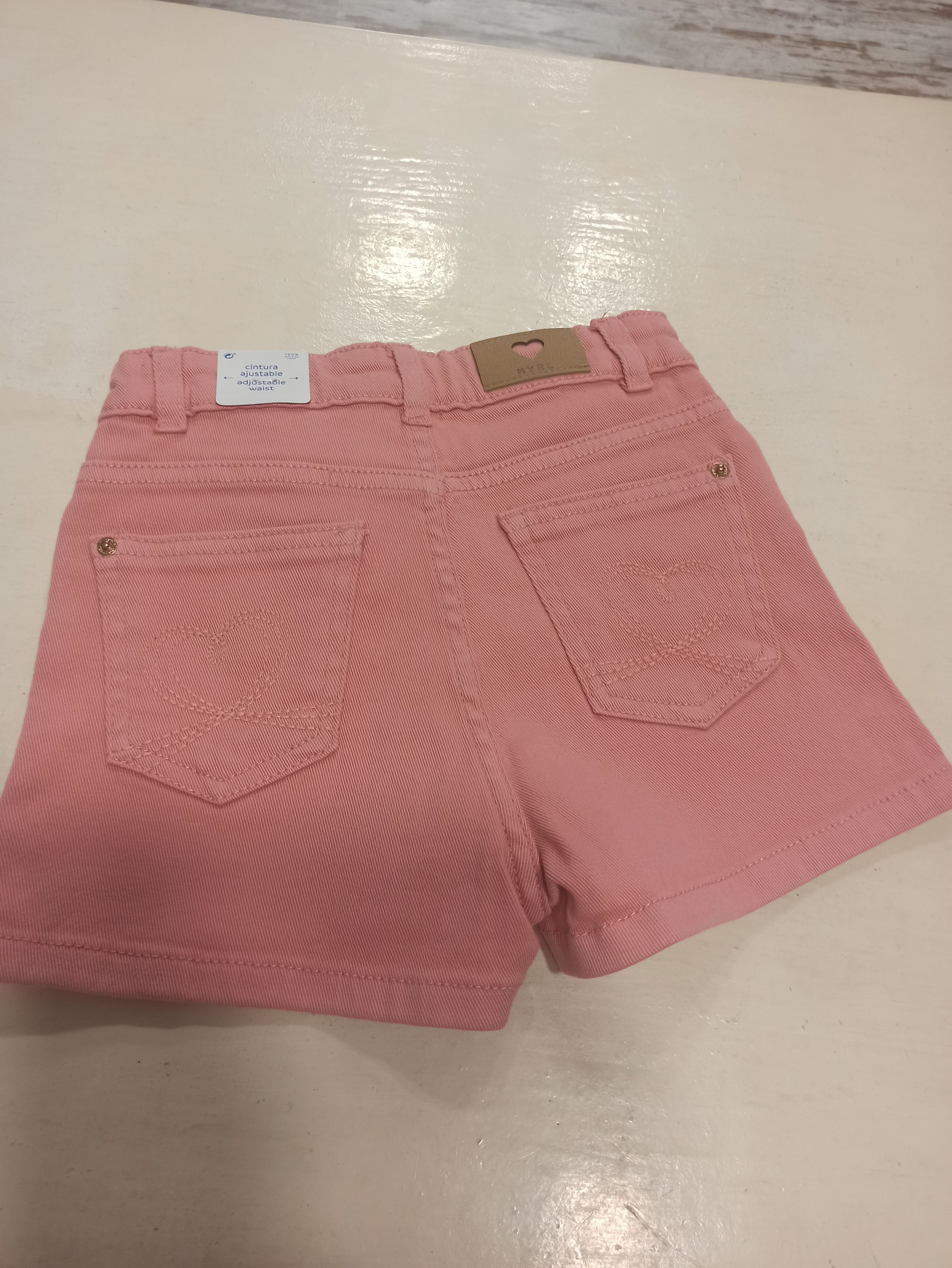 Short niña rosa