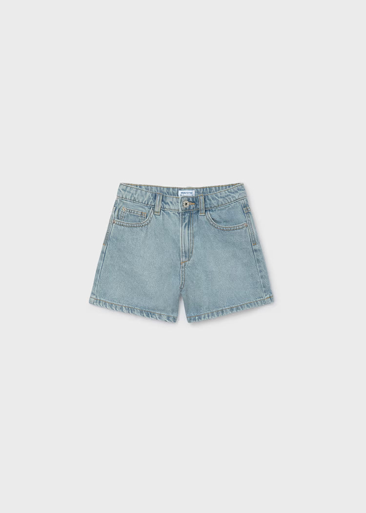 Pantalón vaquero corto niña