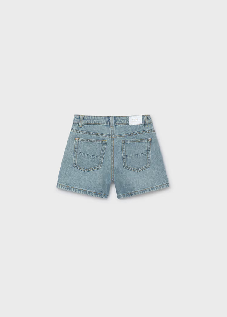 Pantalón vaquero corto niña