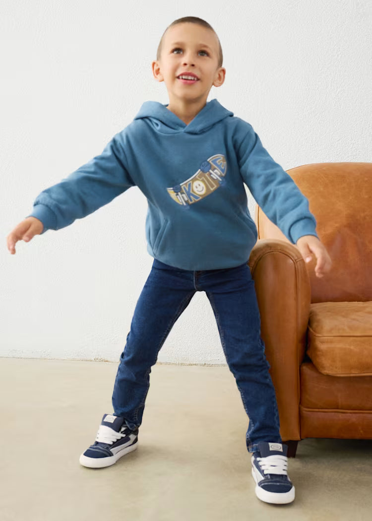 Sudadera azul niño